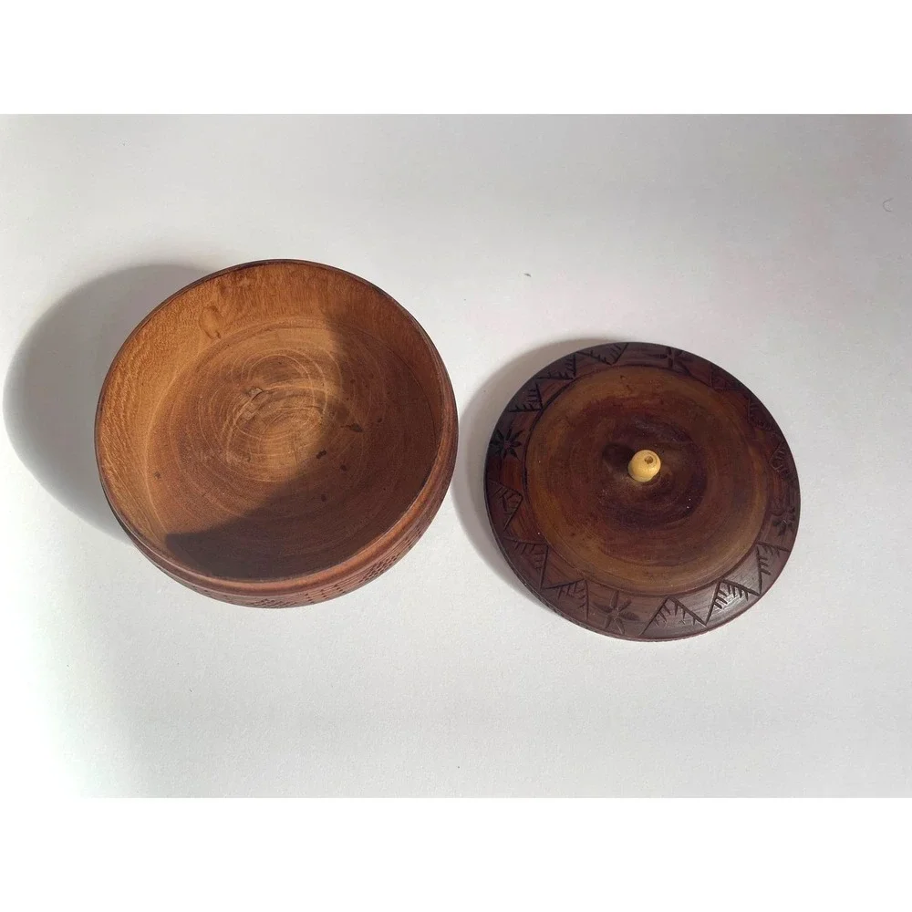 Vintage Hand Carved Wooden Trinket Box Round Decorative Keepsake Lidded Box
